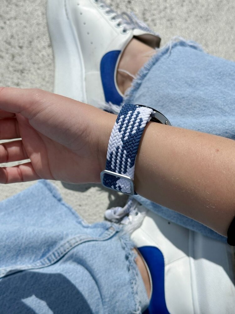 Strap-it® Strap-it Amazfit GTS 3 verstelbaar geweven bandje (blauw/wit)