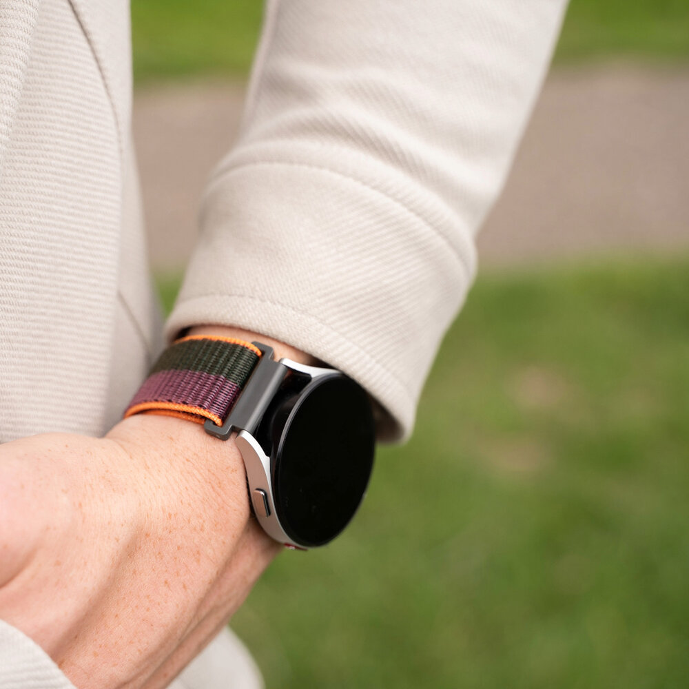 Strap-it® Strap-it Samsung Galaxy Watch 5 Pro nylon band (dark cherry)