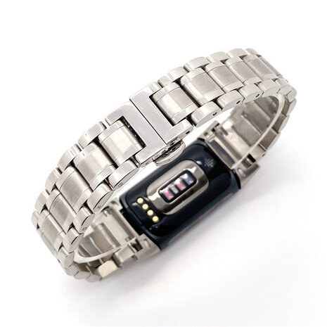 Strap-it® Strap-it Fitbit Charge 6 metalen schakel band (zilver) Strap-it® Strap-it Fitbit Charge 6 metalen schakel band (zilver)