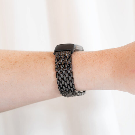 Strap-it® Strap-it Fitbit Charge 6 stalen draak band (zwart)