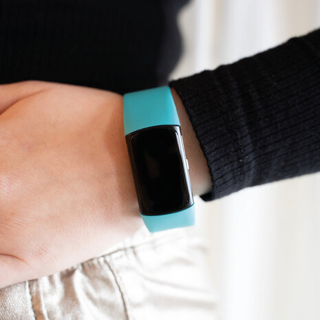 Strap-it® Strap-it Fitbit Charge 6 siliconen bandje (aqua)