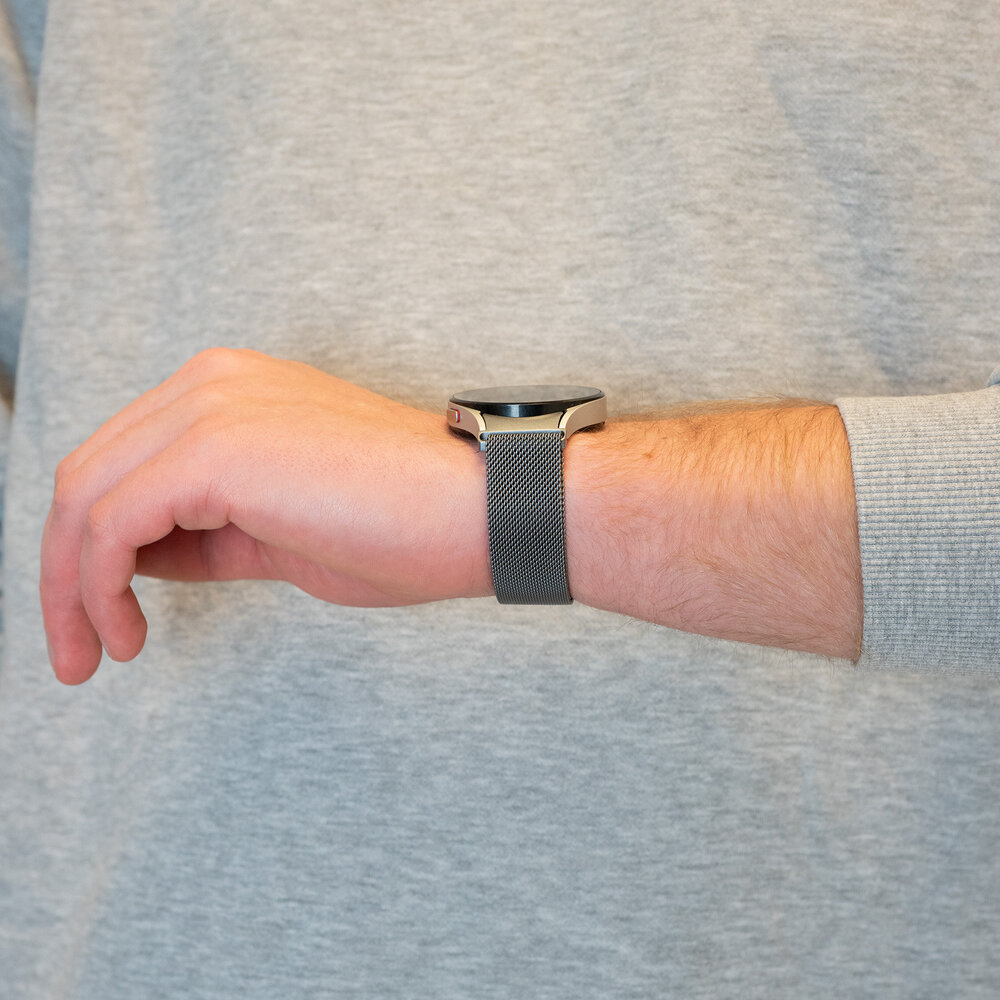 Bandz Bandz Samsung Galaxy Watch 5 Pro Milanese loop band (grijs)