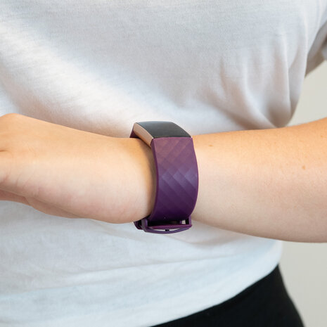 Bandz Bandz Fitbit Charge 4 siliconen band 'Classic' (paars)