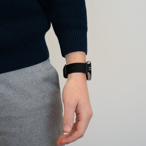 Bandz Bandz Amazfit GTS 4 nylon band met gesp (zwart)