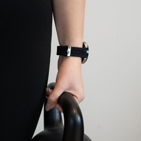 Bandz Bandz Amazfit GTR Mini siliconen band met bloemenpatroon (zwart)