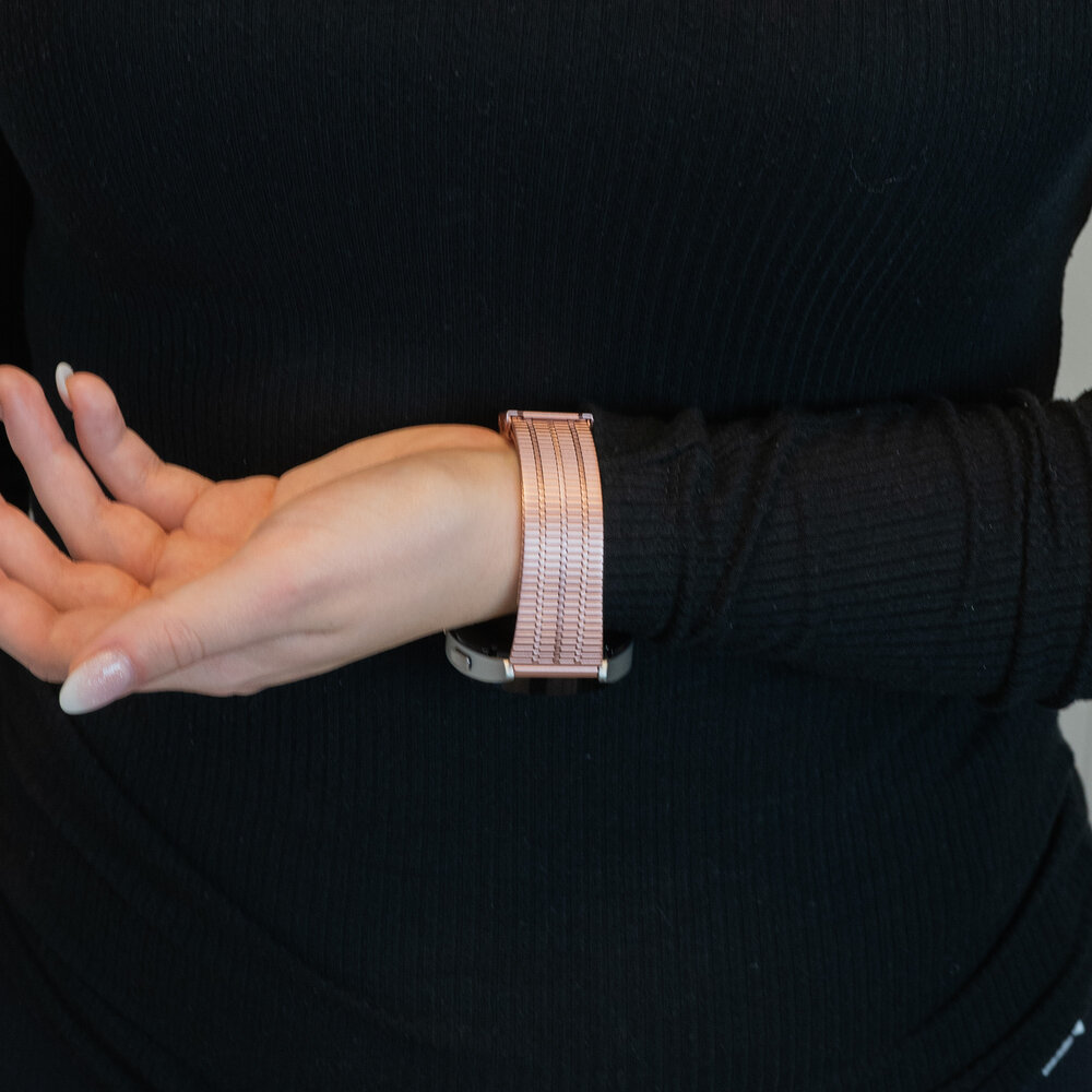 Bandz Bandz Amazfit GTS 3 verstelbare stalen band (roze) Bandz Bandz Amazfit GTS 3 verstelbare stalen band (roze)