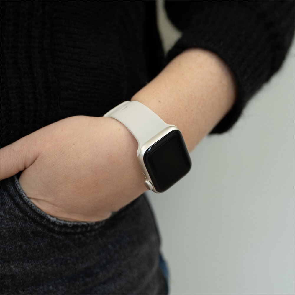 Strap-it® Strap-it Apple Watch siliconen bandje (sterrenlicht)