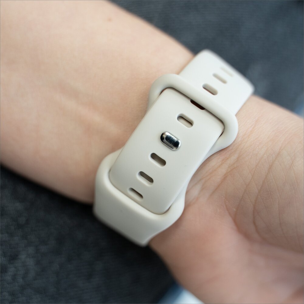 Strap-it® Strap-it Apple Watch siliconen bandje (sterrenlicht)