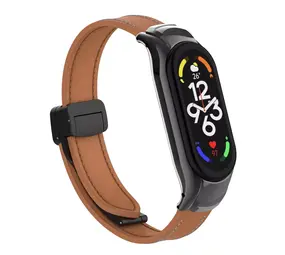 Strap-it® Xiaomi Smart Band 8 magnetisch leren bandje (bruin) Strap-it® Xiaomi Smart Band 8 magnetisch leren bandje (bruin)