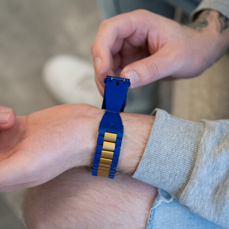Strap-it® Strap-it Apple Watch stalen band (blauw/goud)