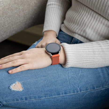 Strap-it® Strap-it Samsung Galaxy Watch 6 Classic 47mm Milanese band (oranje)