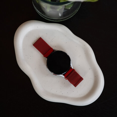 Strap-it® Strap-it Samsung Galaxy Watch 6 Classic 47mm Milanese band (rood)