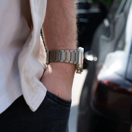 Strap-it® Strap-it Apple Watch H-Type titanium band (zilver)