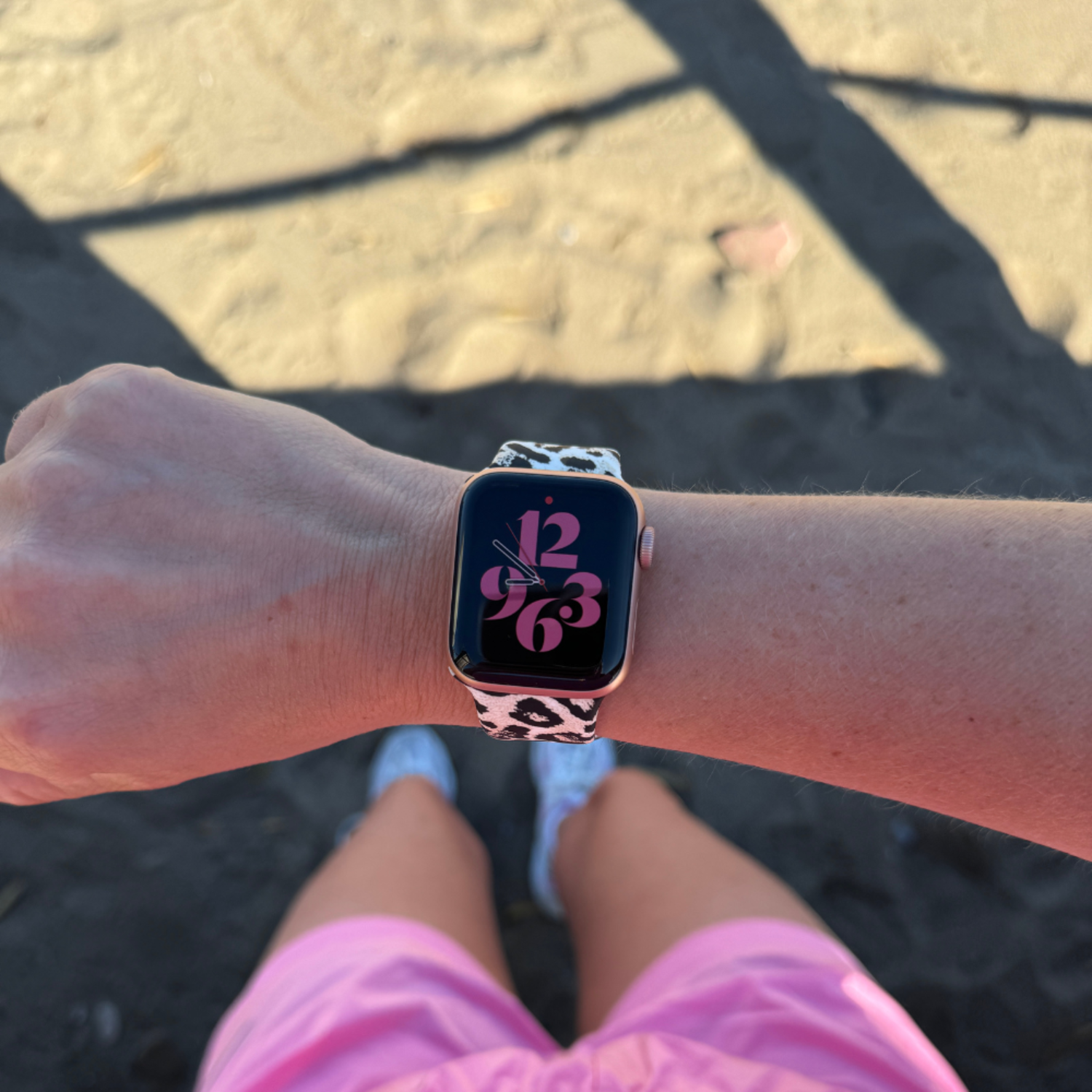 Strap it Lucky Leopard Apple Watch bandje