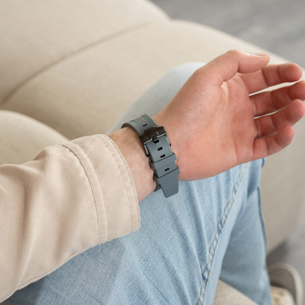 Strap-it® Strap-it Apple Watch luxe liquid silicone band (donkergrijs met zwart)