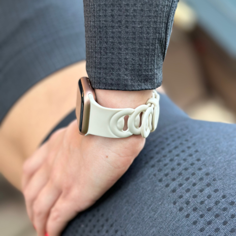 Strap-it® Strap-it Apple Watch silicone chain band (wit)