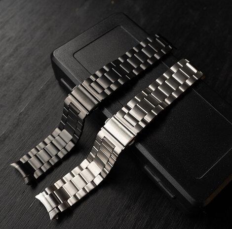 Strap-it® Strap-it Samsung Galaxy Watch 7 - 40mm titanium bandje (grafiet)