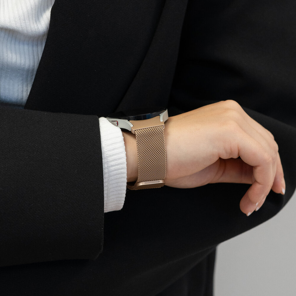 Bandz Bandz Samsung Galaxy Watch 7 - 40mm Milanese loop band (rosé goud) Bandz Bandz Samsung Galaxy Watch 7 - 40mm Milanese loop band (rosé goud)