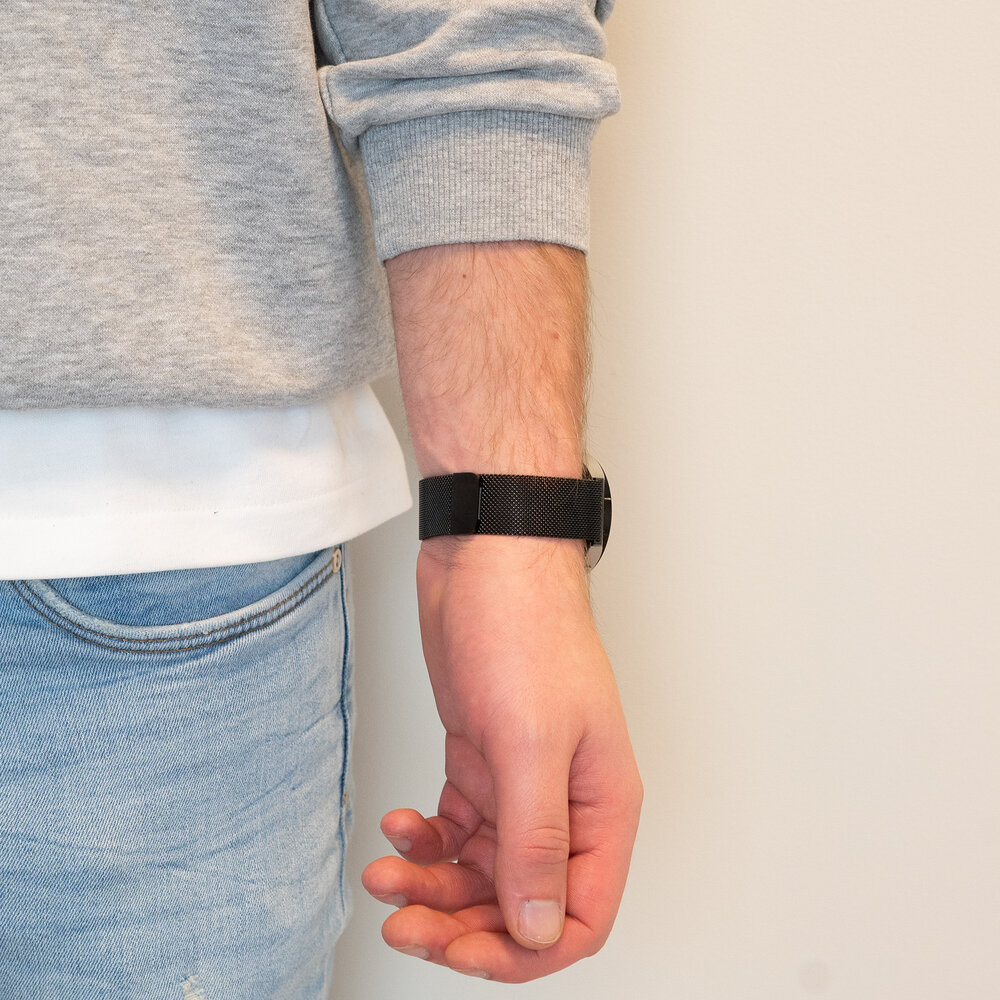 Bandz Bandz Samsung Galaxy Watch 7 - 44mm Milanese loop band (zwart)