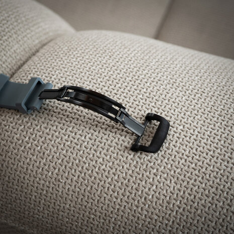 Bandz Bandz Apple Watch siliconen band 'Luxe Liquid' (grijs met zwart)