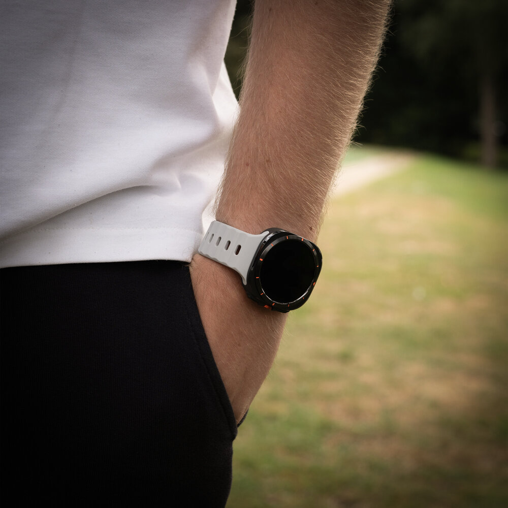 Strap-it® Strap-it Samsung Galaxy Watch Ultra outdoor siliconen bandje (grijs) Strap-it® Strap-it Samsung Galaxy Watch Ultra outdoor siliconen bandje (grijs)