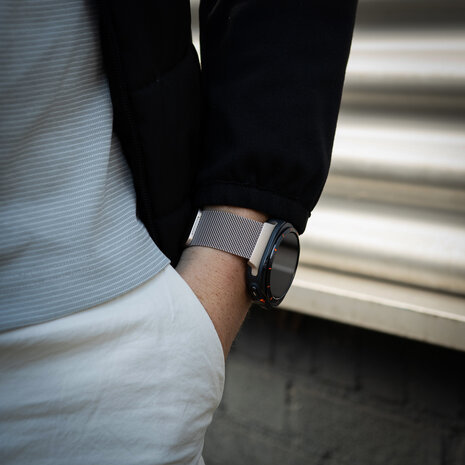 Strap-it® Strap-it Samsung Galaxy Watch Ultra Milanese band (sterrenlicht)