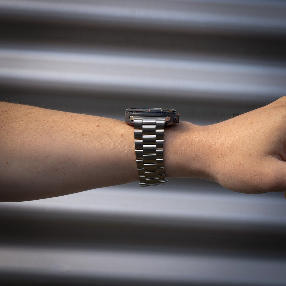 Strap-it® Strap-it Samsung Galaxy Watch Ultra stalen band (zilver)