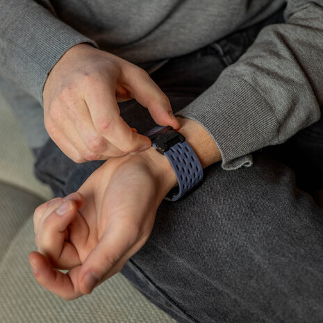 Strap-it® Strap-it Apple Watch siliconen air bandje met P-Buckle (grijsblauw)