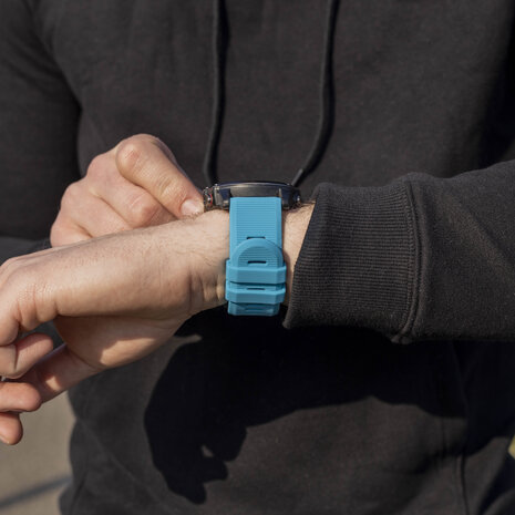 Strap-it® Strap-it Garmin Enduro 1 / 2 / 3 siliconen bandje (lichtblauw)