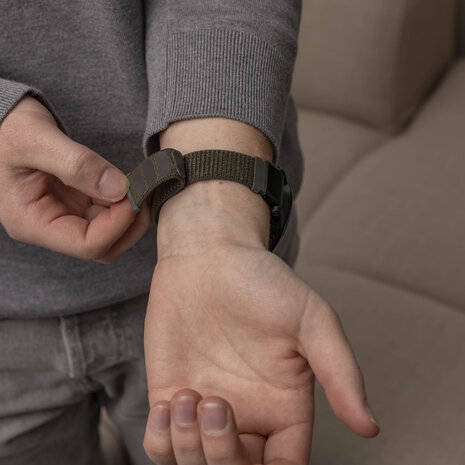 Strap-it® Strap-it Garmin Tactix 8 - 51mm nylon band (legergroen)