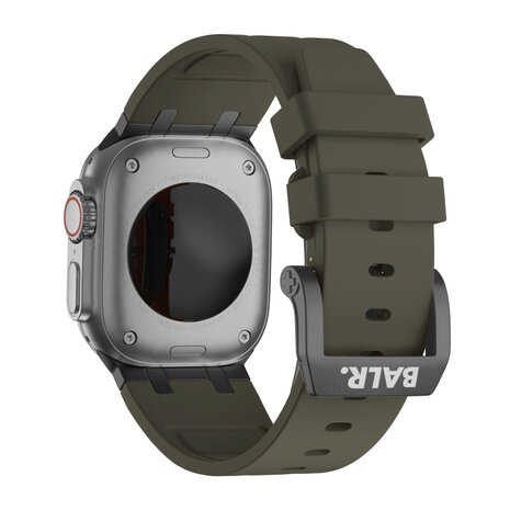 BALR. BALR Apple Watch Ultra liquid siliconen band (bruin/zwart)