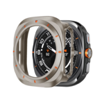 Bandz Bandz Samsung Galaxy Watch Ultra bezel PC hoesje (titanium met oranje)