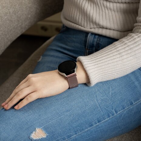 Strap-it® Strap-it Samsung Gear Sport Milanese band (roze)