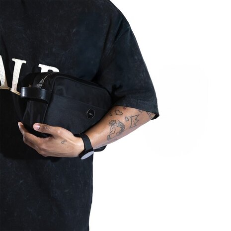 BALR. BALR 20mm hexagon Sport bandje (zwart) BALR. BALR 20mm hexagon Sport bandje (zwart)