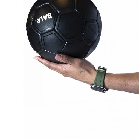 BALR. BALR Apple Watch Ultra liquid siliconen band (groen/zilver)