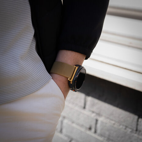 Strap-it® Strap-it Samsung Galaxy Watch Ultra 2025 Milanese band (goud) Strap-it® Strap-it Samsung Galaxy Watch Ultra 2025 Milanese band (goud)