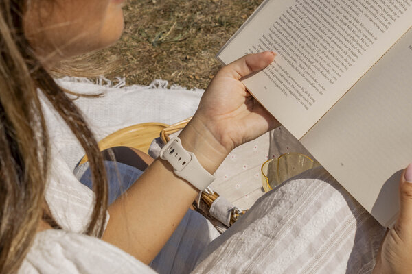 xoxo Wildhearts xoxo Wildhearts Apple Watch siliconen bandje (sterrenlicht)