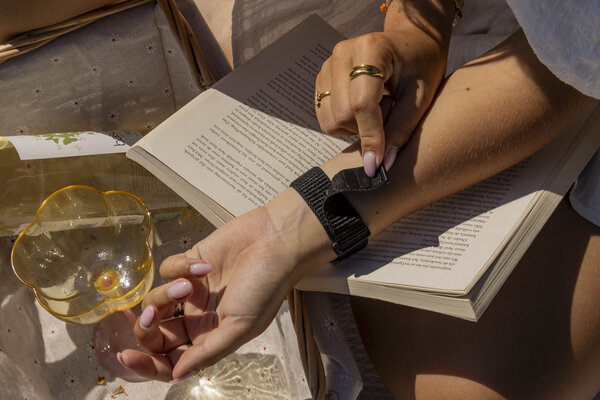 xoxo Wildhearts xoxo Wildhearts Apple Watch nylon bandje (zwart)