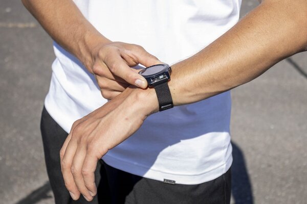 BALR. BALR Amazfit Bip 3 (Pro) Milanese band (zwart)