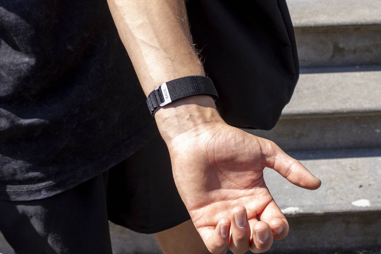 BALR. BALR Samsung Galaxy Watch 6 Classic 43mm Alpine loop band (zwart)