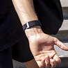 BALR. BALR Samsung Galaxy Watch 6 Classic 43mm Alpine loop band (zwart) BALR. BALR Samsung Galaxy Watch 6 Classic 43mm Alpine loop band (zwart)