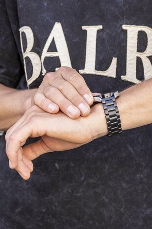 BALR. BALR Xiaomi Amazfit Bip stalen band (zwart) BALR. BALR Xiaomi Amazfit Bip stalen band (zwart)