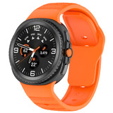 Strap-it® Samsung Galaxy Watch 8 Classic outdoor siliconen bandje (oranje)