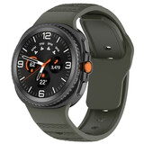 Strap-it® Samsung Galaxy Watch 8 Classic outdoor siliconen bandje (donkergroen)