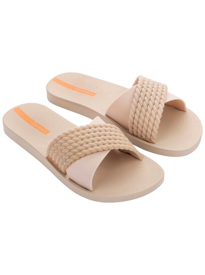 Slippers John's Sport Shop