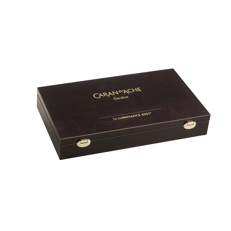 Caran d'Ache Luminance kleurpotloden  in houten kist