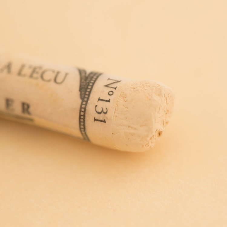 Sennelier 131 golden ochre - softpastel