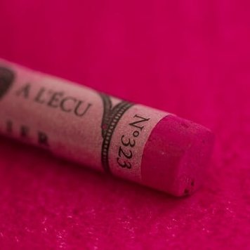 Sennelier 323 purple violet - softpastel