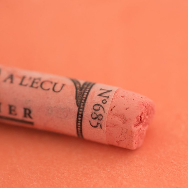 Sennelier 685 helios red - softpastel