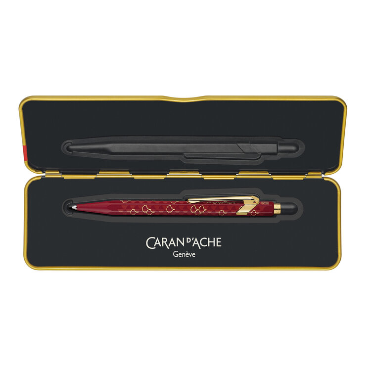 Caran d'Ache (schrijfwaren) balpen (849) Limited Edition in blik dragon burgundy
